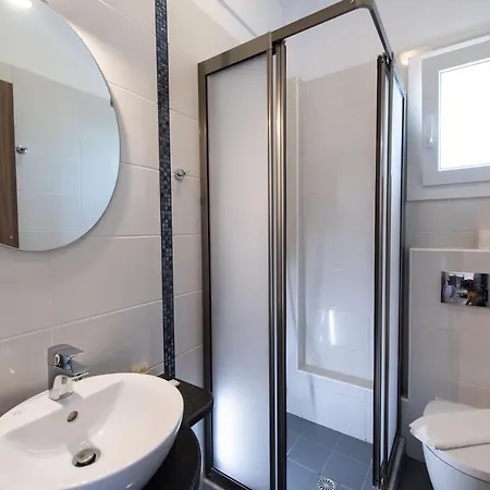 Aurora Apartment *